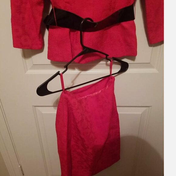 Vintage NINA COLE size 4 RED 2-piece suit SKIRT/JACKET with Shoulder Pads/Belt - Picture 2 of 9